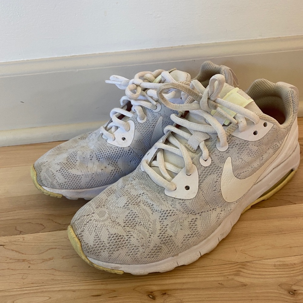 Nike Air floral white shoes